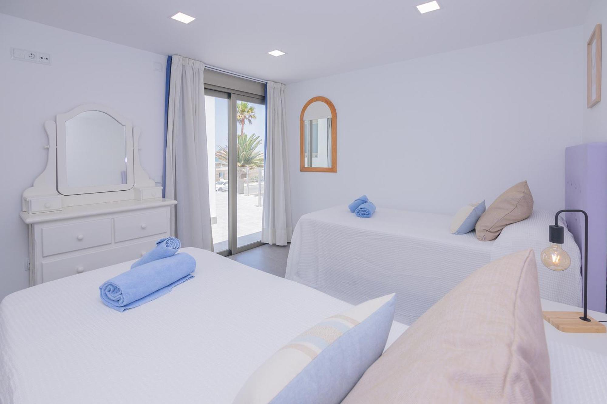 Apartment Holiday 2 Beachfront Corralejo By Holidays Home Dış mekan fotoğraf